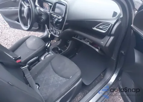 2021 Chevrolet Spark Fwd 1Lt Automatic from USA, damaged, VIN KL8CD6SA2MC701114